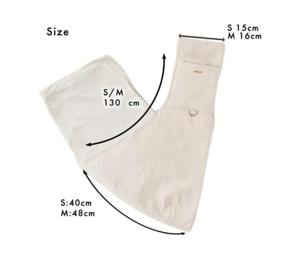 Pet carrier with mesh for breathability